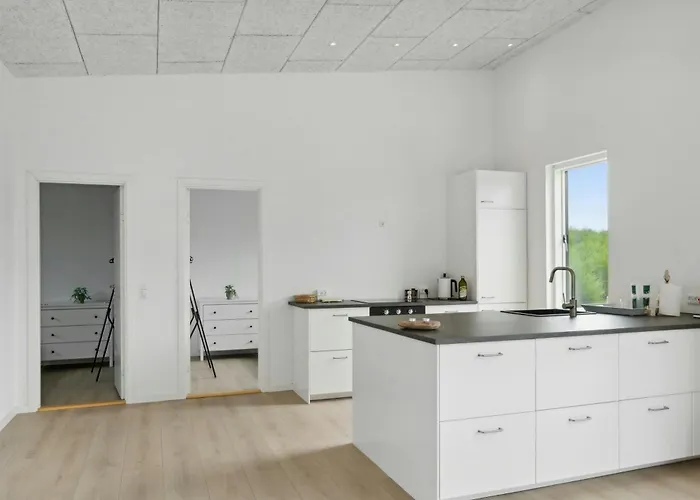 Modern At Sjaellands Odde Semesterbostad